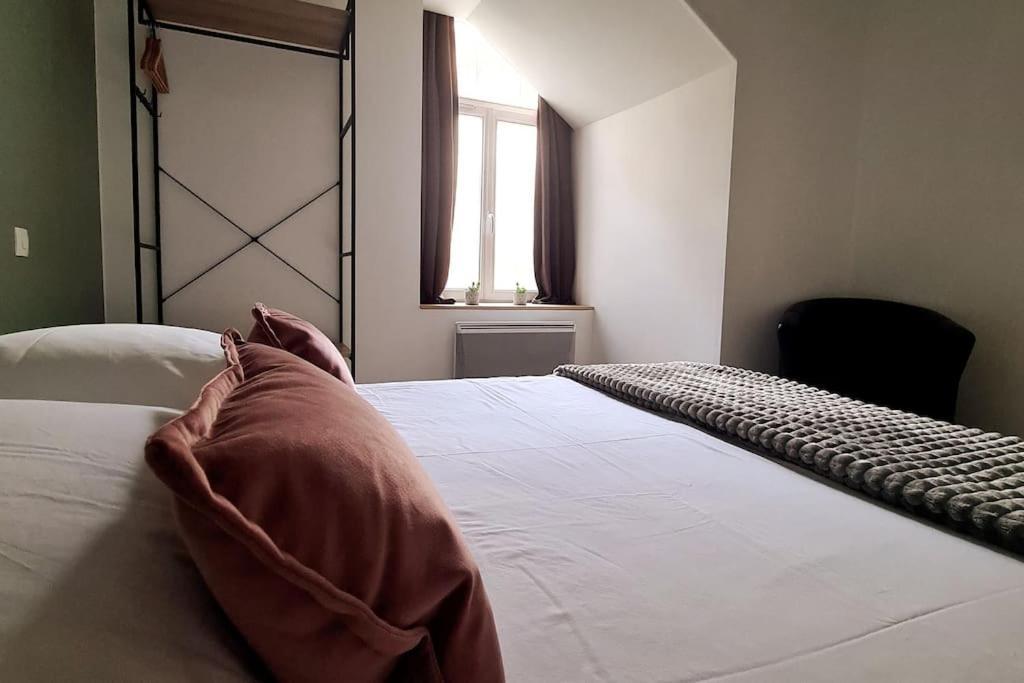Le Nid Des Epesses Villa Les Epesses Bagian luar foto